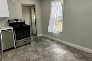 148 Stockton St, South Amboy, NJ 08879 - Photo 3