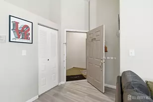 3173 Cypress Ct, South Brunswick Township, NJ 08852 - Photo 5