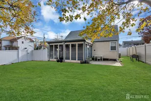 20 Burnet St, Avenel, NJ 07001 - Photo 31