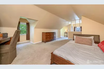 2081 Coles Avenue, Scotch Plains Township, NJ 07076 - Photo 17