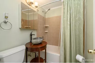 2081 Coles Avenue, Scotch Plains Township, NJ 07076 - Photo 13