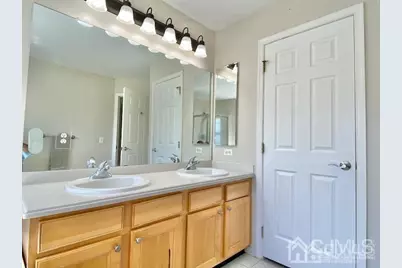 24 Skurka Court, Sayreville, NJ 08872 - Photo 39