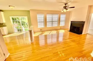 24 Skurka Ct, Sayreville, NJ 08872 - Photo 15
