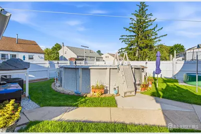 8 Oak Street, Carteret, NJ 07008 - Photo 29