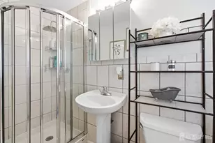 8 Oak St, Carteret, NJ 07008 - Photo 21