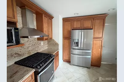 61 Rose Street, Edison, NJ 08817 - Photo 9