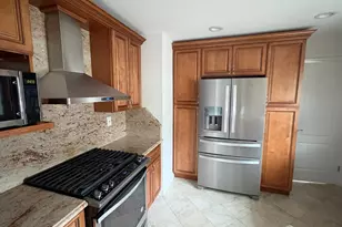 61 Rose St, Edison, NJ 08817 - Photo 9