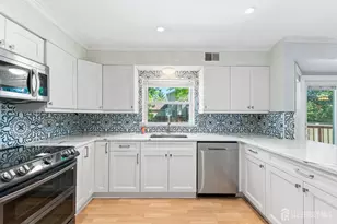 8 Danny Ct, North Brunswick Township, NJ 08902 - Photo 13