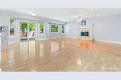8 Danny Court, North Brunswick Township, NJ 08902 - Photo 7
