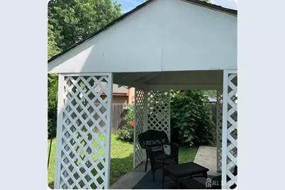 63 E Jefferson Boulevard, Edison, NJ 08817 - Photo 13