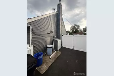 215 Johnson Avenue, Piscataway Township, NJ 08854 - Photo 15