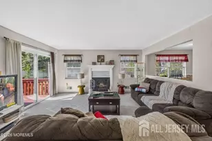 116 Wainwright Dr, Old Bridge Township, NJ 07747 - Photo 7