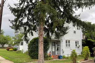 215 Gatzmer Ave, Jamesburg, NJ 08831 - Photo 3