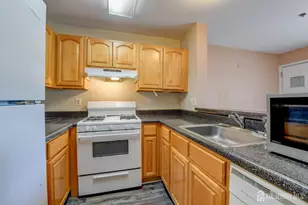 1121 Edpas Rd, New Brunswick, NJ 08901 - Photo 9