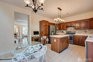 2 Devon Dr, East Brunswick Township, NJ 08816 - Photo 11