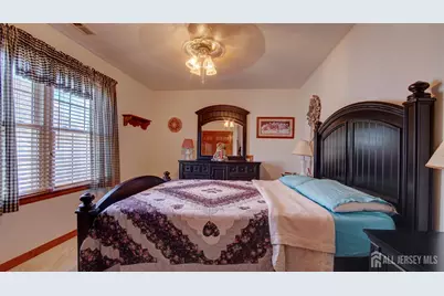 19 Republic Row, Franklin Township, NJ 08873 - Photo 31