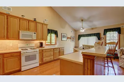 19 Republic Row, Franklin Township, NJ 08873 - Photo 13