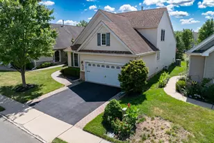 19 Republic Row, Franklin Township, NJ 08873 - Photo 43