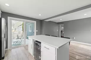 429 1st St, Middlesex, NJ 08846 - Photo 17