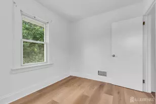 404-404 Elm St, Cranford Township, NJ 07016 - Photo 11