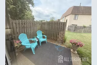 93 Gate House Lane, Edison, NJ 08820 - Photo 3