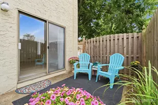 93 Gate House Ln, Edison, NJ 08820 - Photo 15