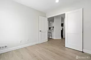 93 Gate House Ln, Edison, NJ 08820 - Photo 23