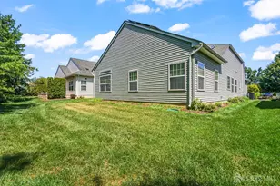 37 Vineyard Ct, Monroe Township, NJ 08831 - Photo 31