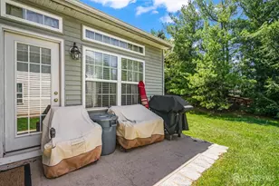 37 Vineyard Ct, Monroe Township, NJ 08831 - Photo 33