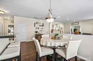 37 Vineyard Ct, Monroe Township, NJ 08831 - Photo 13