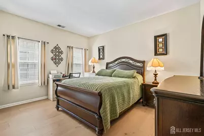 37 Vineyard Court, Monroe Township, NJ 08831 - Photo 17