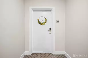 723 Lorhan Dr, Piscataway Township, NJ 08854 - Photo 3