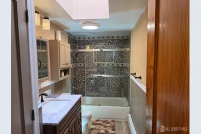 9 Florence Drive, Sayreville, NJ 08859 - Photo 5