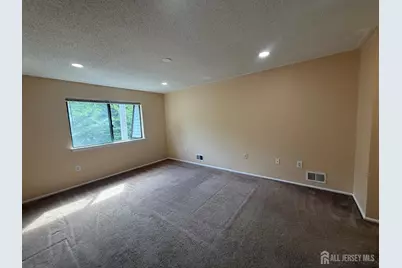 1502 Edison Glen, Edison, NJ 08837 - Photo 15