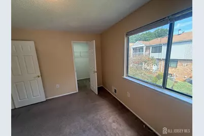 1502 Edison Glen, Edison, NJ 08837 - Photo 13