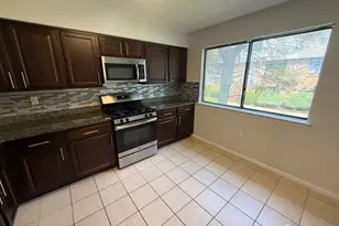 1502 Edison Glen, Edison, NJ 08837 - Photo 3