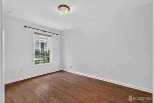 247 Bradley Dr, Wood Ridge, NJ 07075 - Photo 7