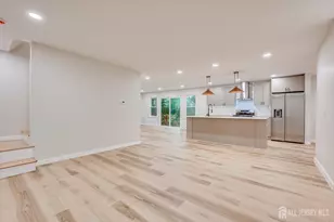 290 Fresh Ponds Rd, South Brunswick Township, NJ 08852 - Photo 5