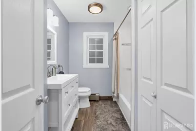266 Orchard Avenue, Middletown, NJ 07718 - Photo 17