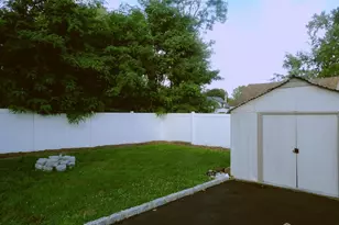 1657 W 3rd St, Piscataway Township, NJ 09954 - Photo 5