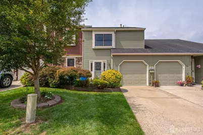 21 Knoll Court, Old Bridge Township, NJ 07747 - Photo 1
