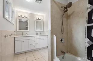 20 Ivy Pl, Monroe Township, NJ 08831 - Photo 19
