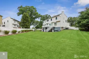 20 Ivy Pl, Monroe Township, NJ 08831 - Photo 33