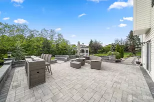 6 Christinalynn Dr, Monroe Township, NJ 08831 - Photo 25