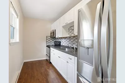 89 White Street #c, Eatontown, NJ 07724 - Photo 17
