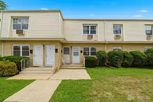 89 White St, Eatontown, NJ 07724 - Photo 3