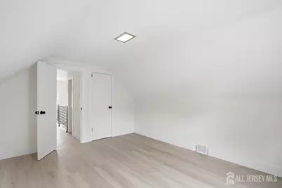 421 1st Street, Middlesex, NJ 08846 - Photo 17