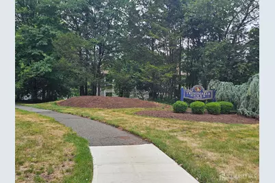 71 Eton Way, Franklin Township, NJ 08873 - Photo 3