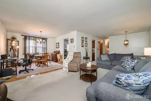 6 Ash Ln, Parsippany-Troy Hills, NJ 07034 - Photo 5