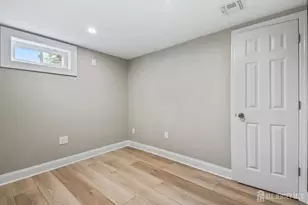 16 Venus Rd, South Amboy, NJ 08879 - Photo 15